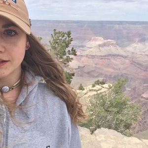 Meet your Posher, Katrina